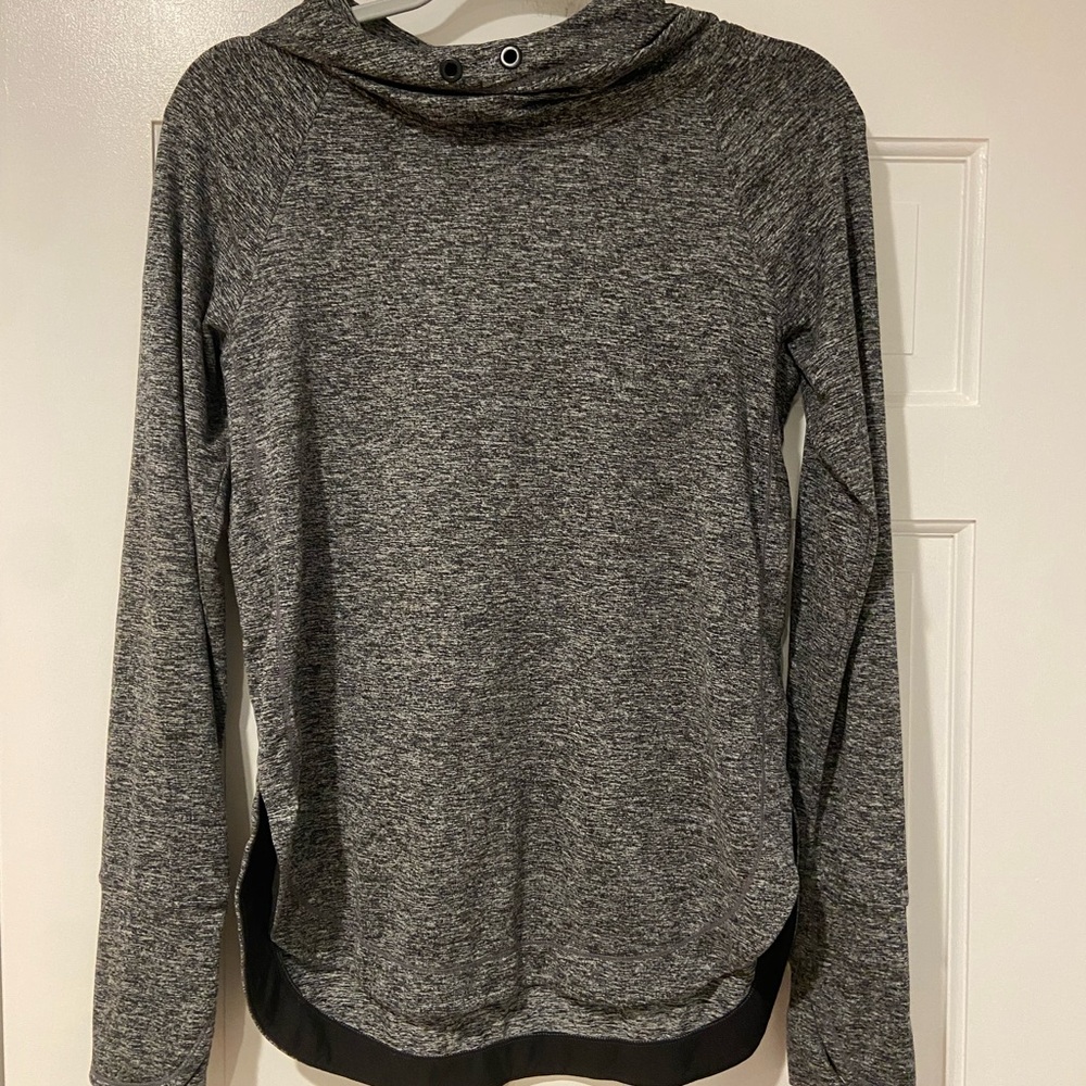 Athleta Gray Heather Hooded Long Sleeve Pullover – XS